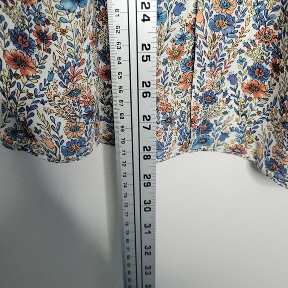 Rose + Olive all over print floral short sleeve plus size casual top size 3x - Picture 7 of 7